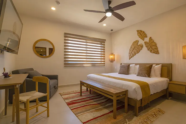 hotelkaah room queen standard