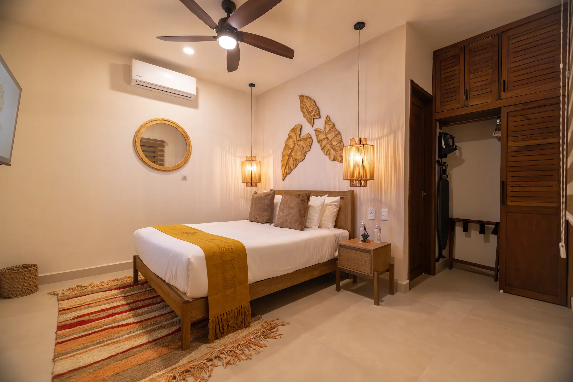 hotelkaah room queen standard